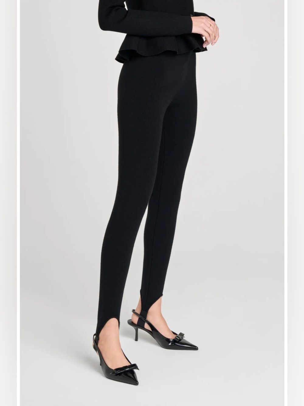 Wayf Black Stirrup Ponte Leggings - NWT